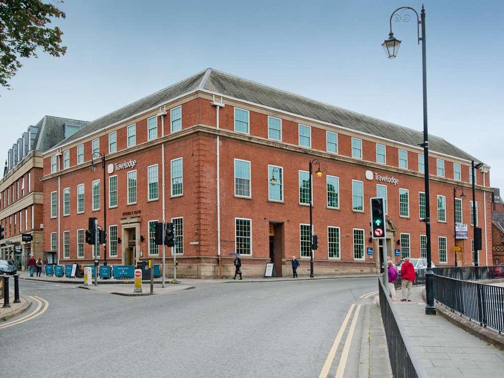 Travelodge Chester Central Exterior photo